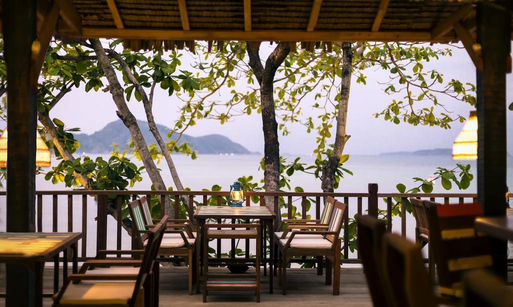 Palm Village Rawai Exterior foto