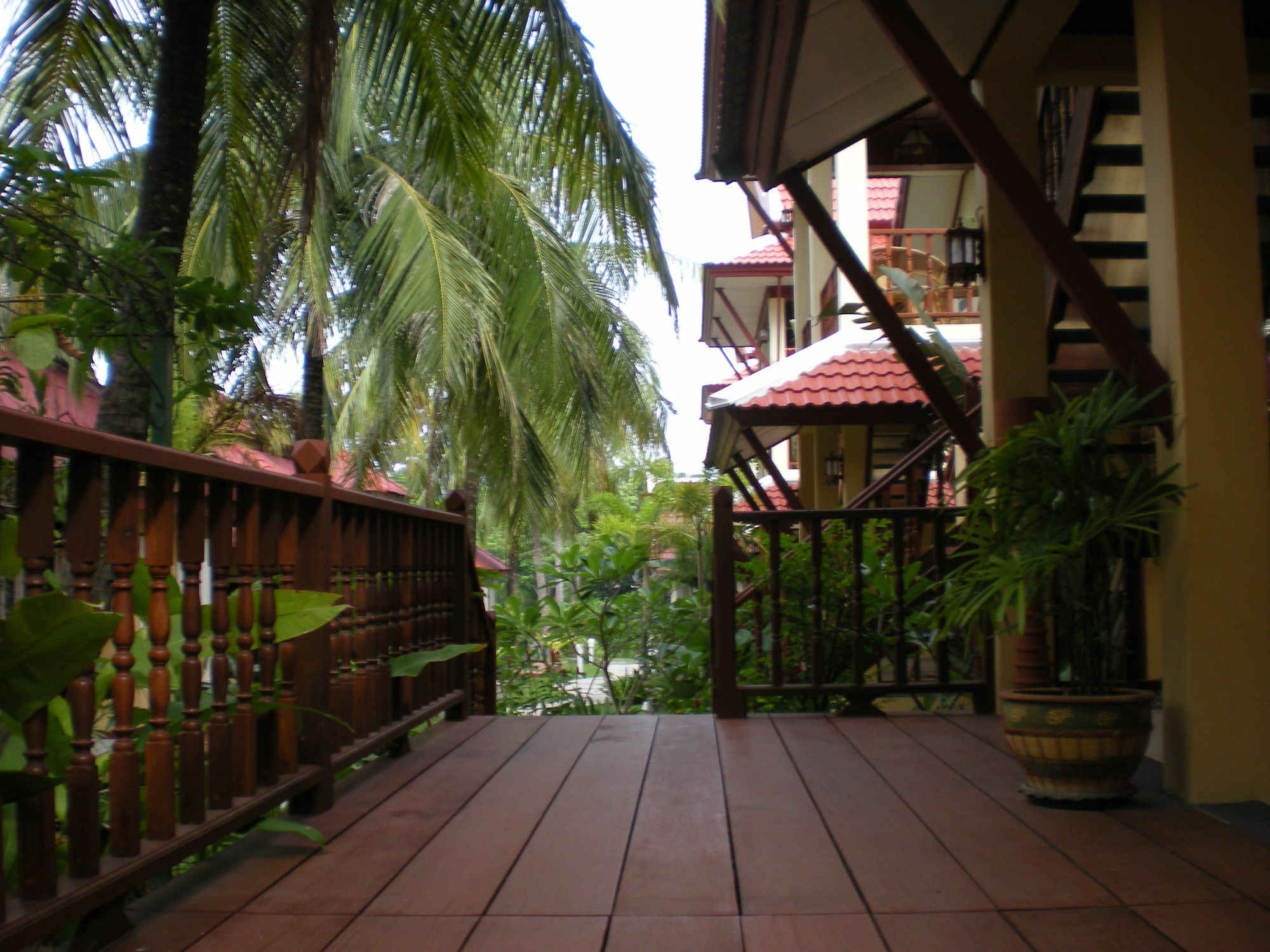 Palm Village Rawai Exterior foto